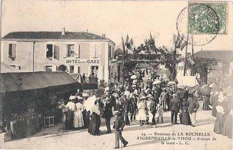 10 Assemblée Gare Aigrefeuille le Thou 1910