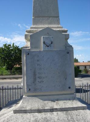 Le monument aux morts à Virson 